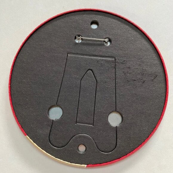 Rhonda Reindeer Giant Button 80s Christmas Collectible Hallmark Mistletoe - Picture 2 of 2